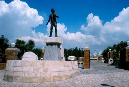 Saint William Grant Park
