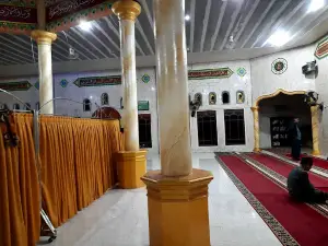 Masjid Nurussolihin