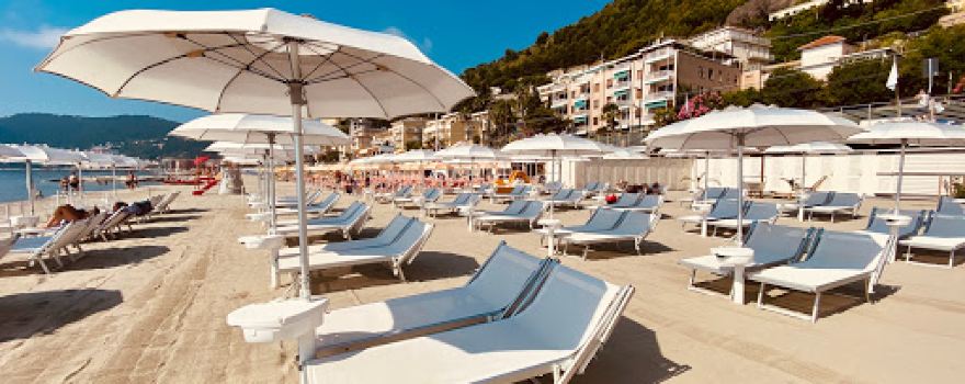 BAGNI PINO BEACH CLUB