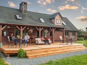The Inn at OxBow Acres