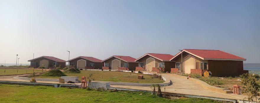 Sarsi Island on Bansagar Dam