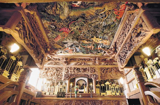 赤城山 西福寺】越後のミケランジェロ 石川雲蝶の彫刻が美しい | Trip