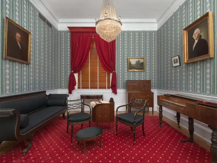 Hotels in der Nähe von DAR Museum