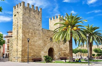 Xara Gate (Portal del Moll)
