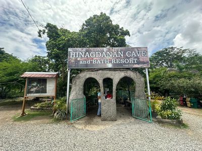 Hinagdanan Cave