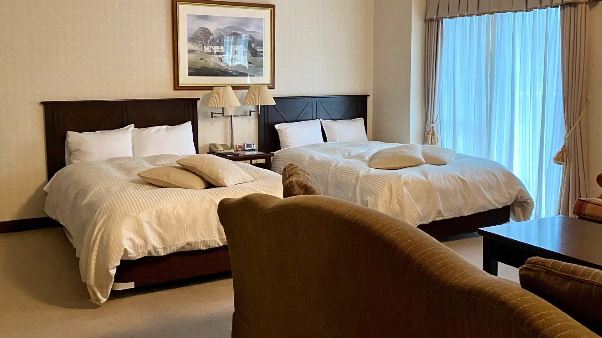 Hotels near Global Arena