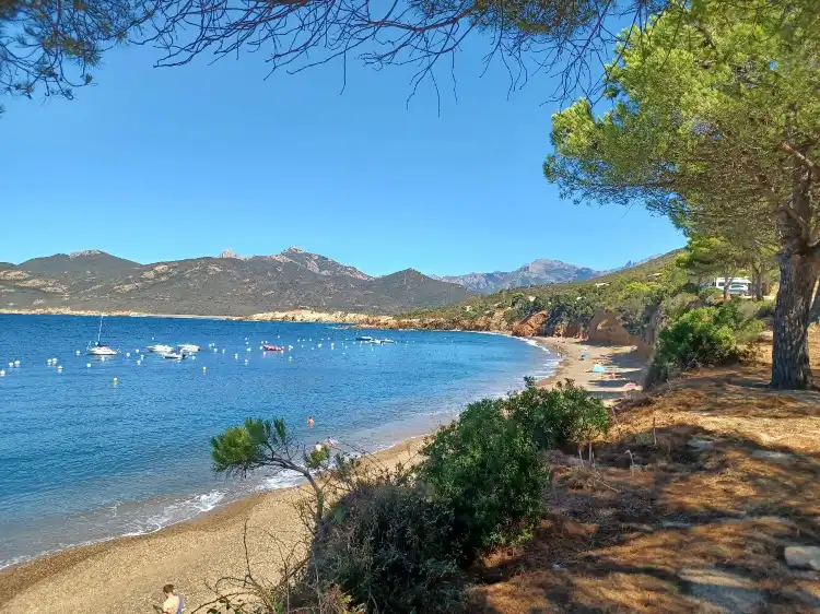 Hôtels à : Galéria
