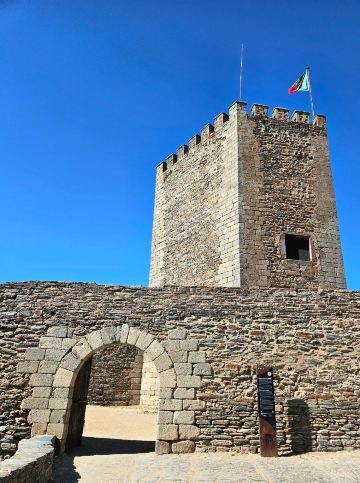 Monsaraz Castle