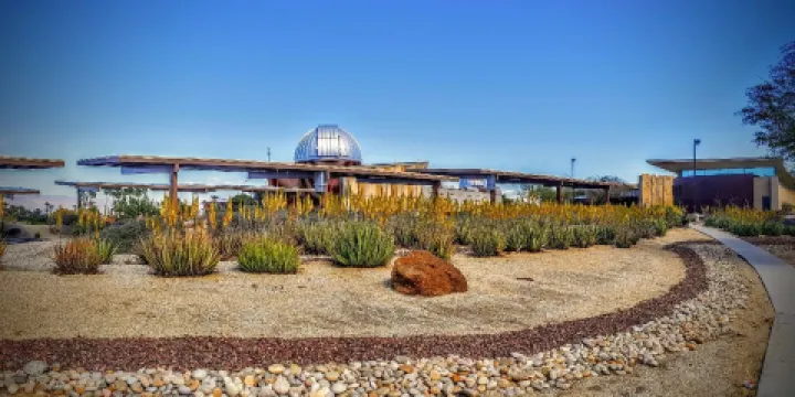 The City of Rancho Mirage Public Library