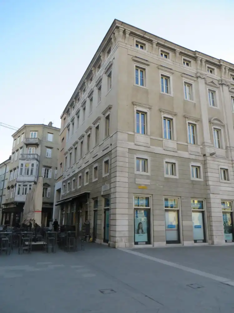 Hotels near Palazzo Pitteri