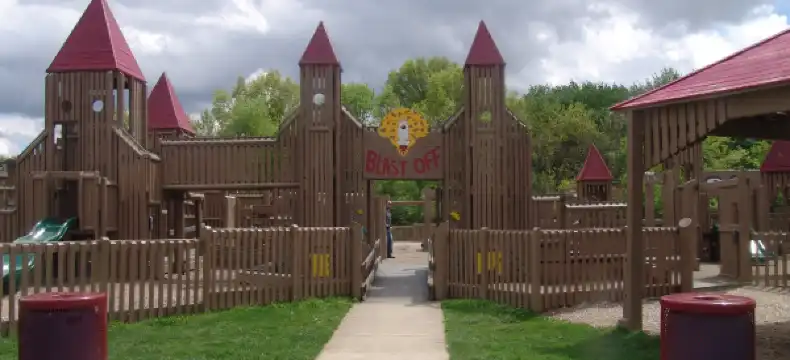 Hotels in Lincoln Township