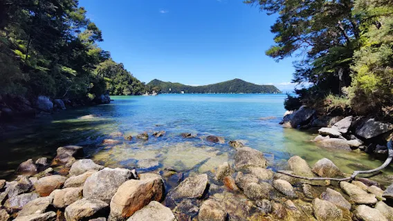 Start of the Abel Tasman Track