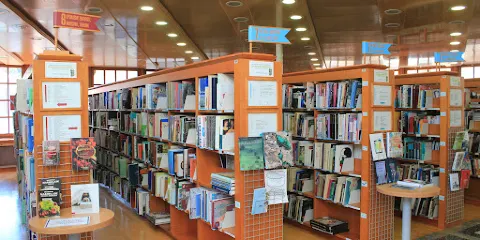 Knjižnica Mirana Jarca