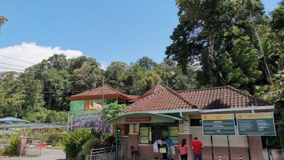 Semenggoh Park Entrance