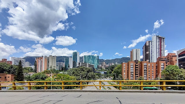 Glorieta La Aguacatala