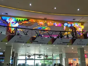 ตลาด Friend Ship Mall ตลาดโต้รุ่ง