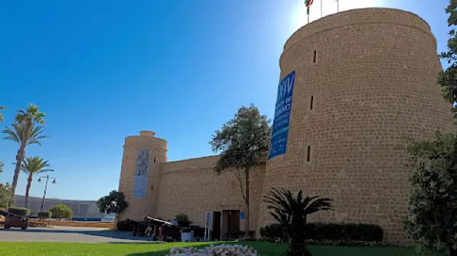 Plaza Castillo de Santa Ana