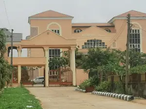 Bisi Rodipe Hall GRA Off Igbeba Road
