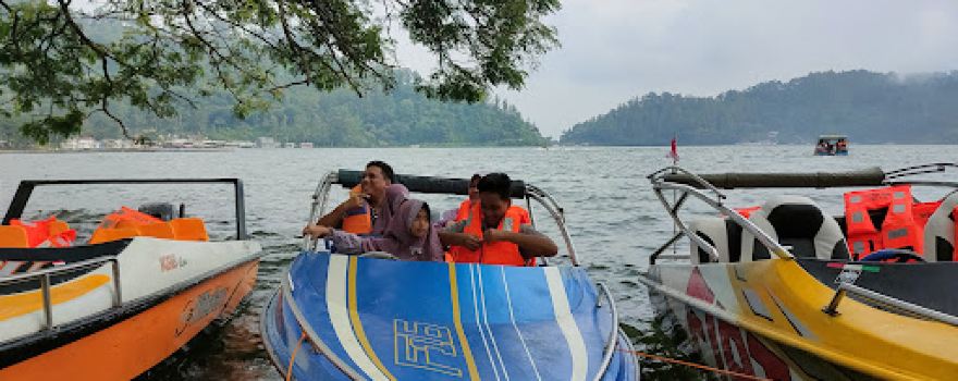 Telaga Ngebel Ponorogo