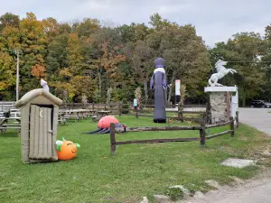 The Dancing Horses Theatre