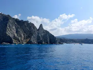 Foti Crociere - Scilla Eolie & Taormina
