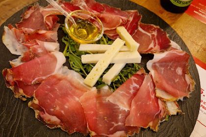 Rosso Vivo Pizzeria Verace