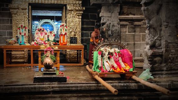 Pazhamalai Nathar Temple - Paadal Petra Sthalam
