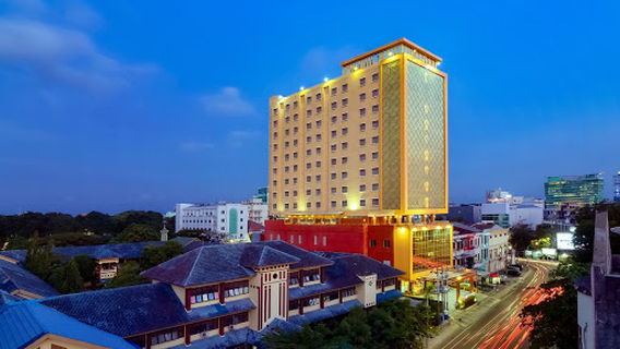 Best Western Plus Makassar Beach