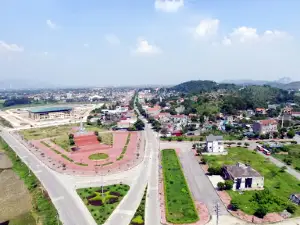 Nhà thi đấu thị xã Đông Triều