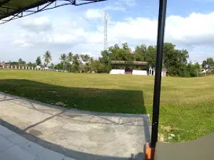 Lapangan Desa Tugu Harum