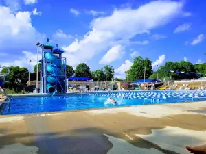 Mack Park Swimming Pool