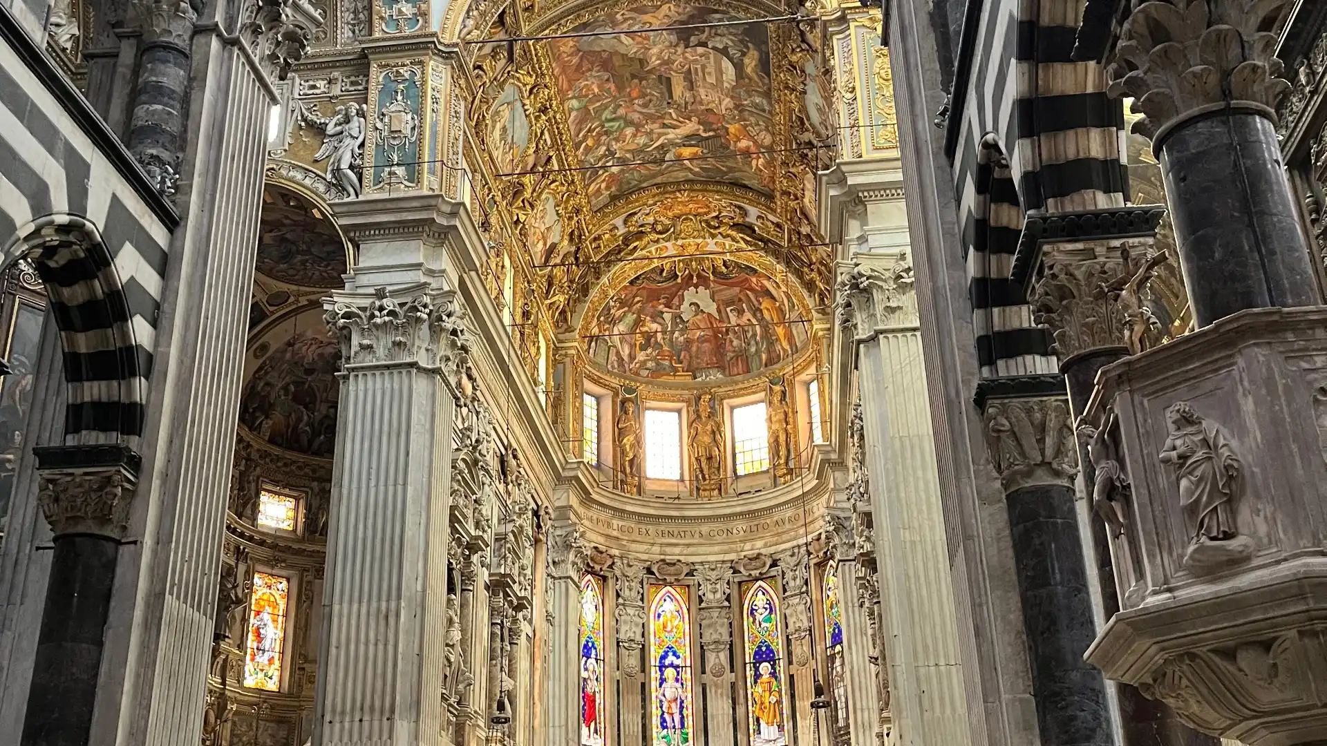 Hotels near Cathedral of San Lorenzo