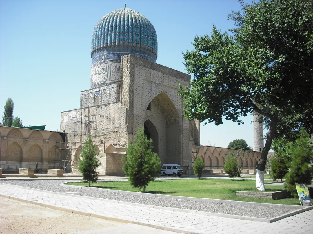 5_Bibi-Khanym Mosque