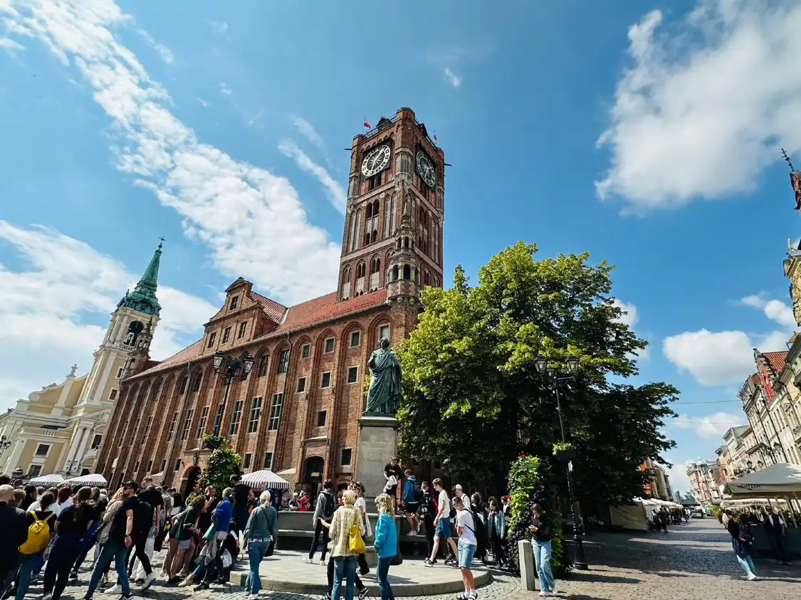 Hotels near Nicolaus Copernicus Monument in Toruń