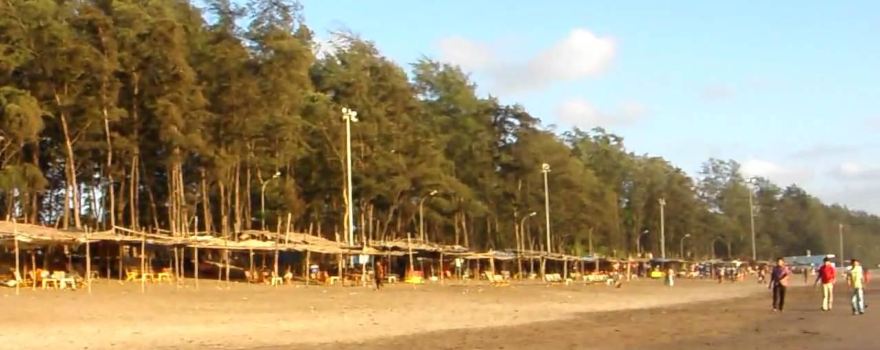 Jampore Beach
