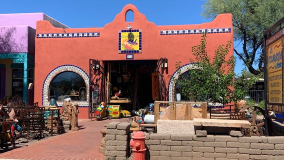 K Newby Gallery & Sculpture Garden