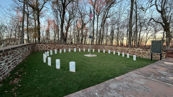 Ball's Bluff National Cemetery