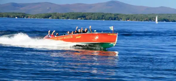 Hotels in Wolfeboro