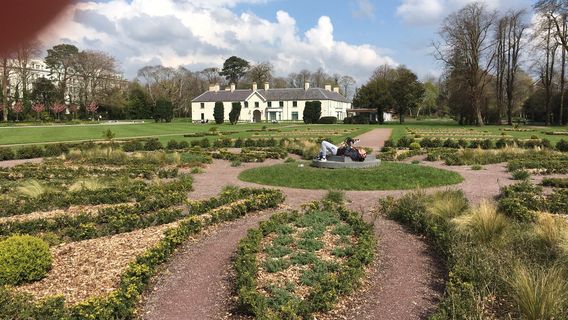 Killarney House & Gardens