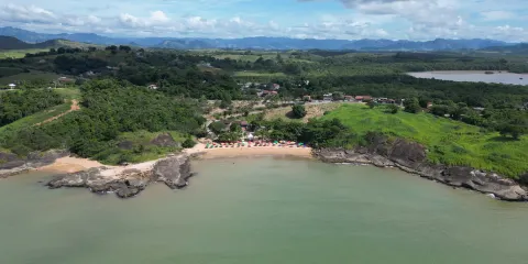 Coqueiro Beach