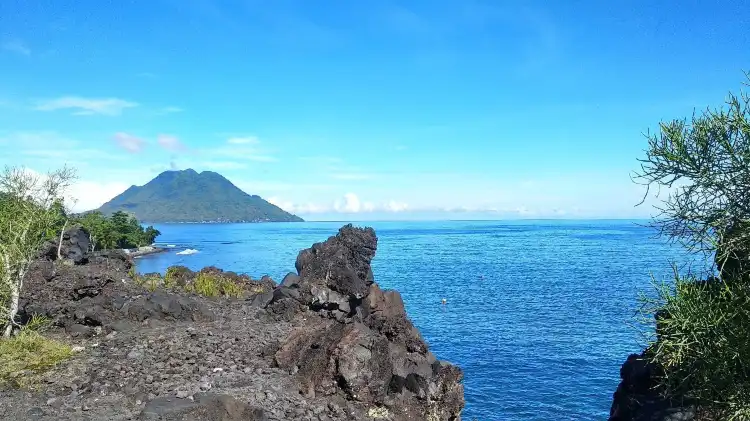 Hotels near Ternate Sultanate Mosque