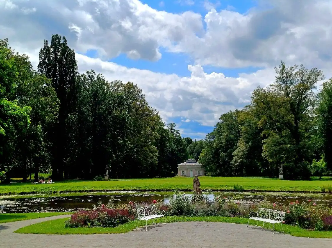 Hotels near Schloss Fasanerie