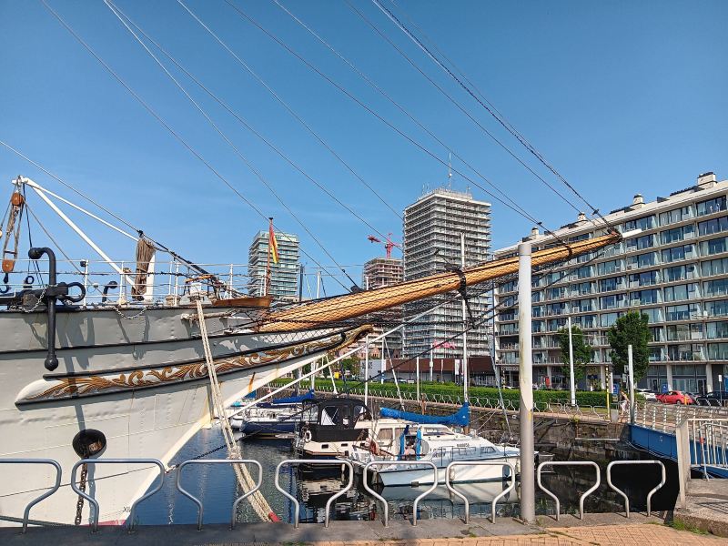 Batumi to Oostende Flights