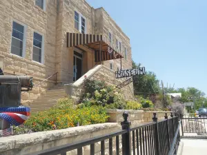 Ozona Museum (Crockett County Museum)