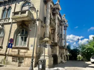Ovidiu Square