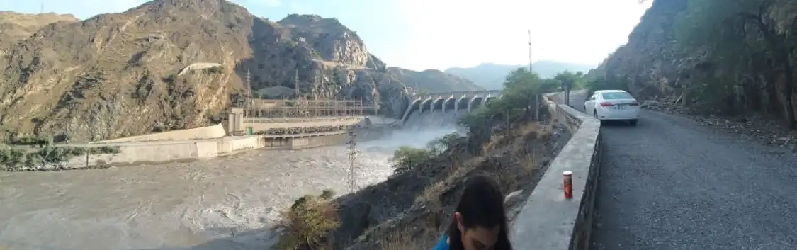 Hotels near Warsak Dam