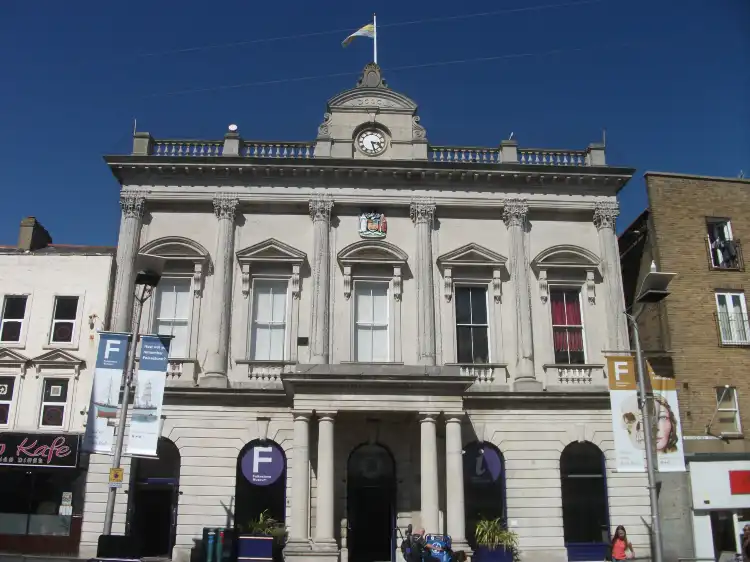 Các khách sạn gần Folkestone Museum