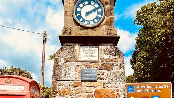 Aberdour Memorial Clock