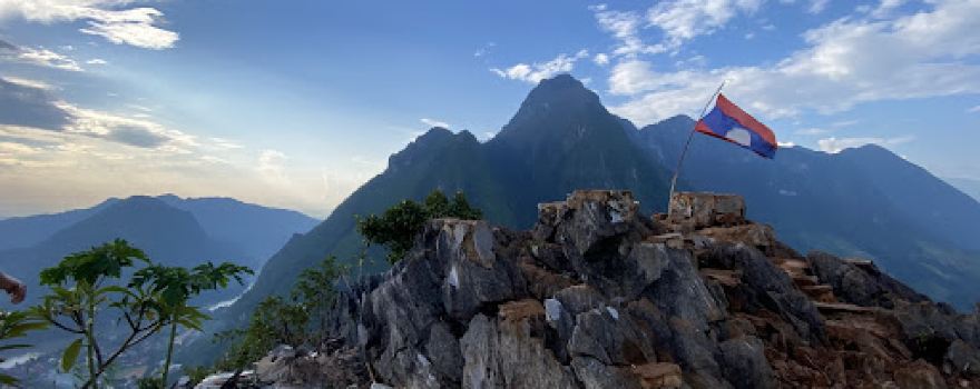 Nong Khiaw Viewpoint Trail Entrance & Ticket Office