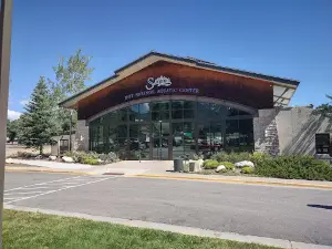 Salida Hot Springs Aquatic Center